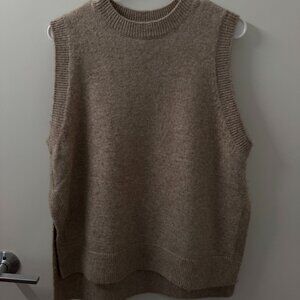 H&M Sweater Vest
